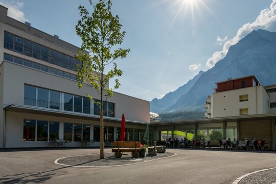 Altergerechtes Bauen - Alterszentrum Bühli im schönen Glarnerland