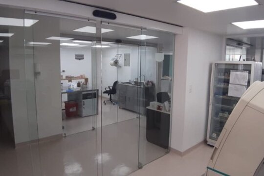 Laboratorios Zurita, Quito (Ecuador)