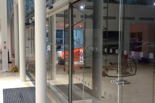 Aston Martin showroom, Newcastle (UK)