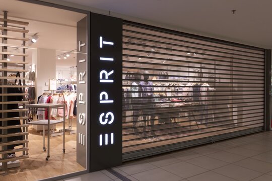 Esprit Filiale Zugerland (Switzerland)