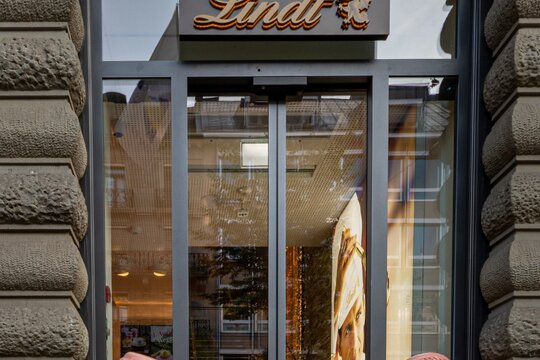 Ein neuer Flagship Store an bester Lage - Confiserie Bachmann