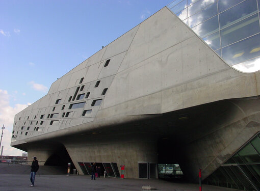 Phaeno Science Centre, Wolfsburg (Germany)