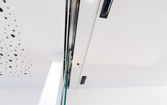 record STA 20 Frameless – Frameless linear sliding door record STA 20 FL