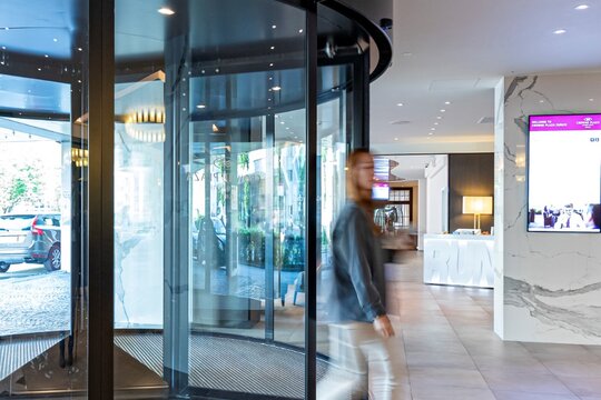 Crowne Plaza - das grösste Businesshotel in Zürich